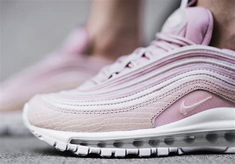 pink Nike air max 97